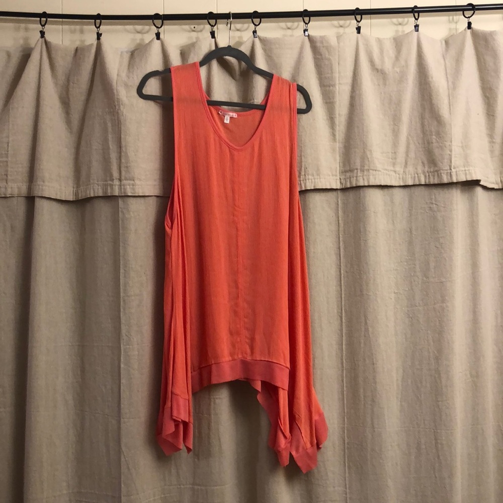 Sleeveless top